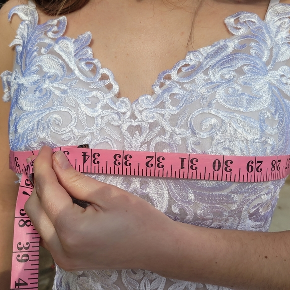 Nice Wedding Dress - Picture 6 of 16